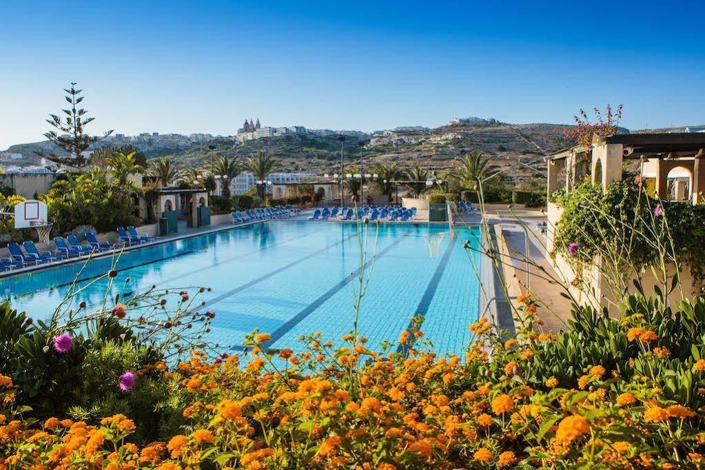 Mellieha Holiday Centre Luaran gambar