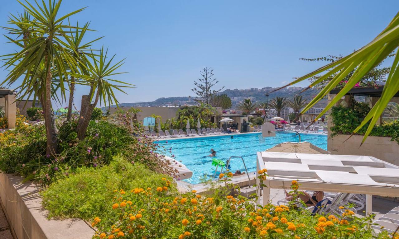 Mellieha Holiday Centre Luaran gambar