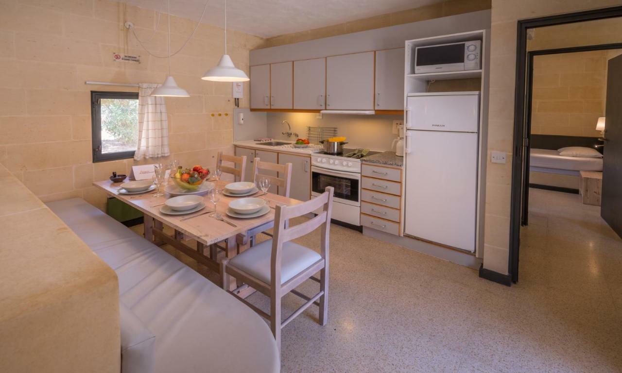Mellieha Holiday Centre Luaran gambar