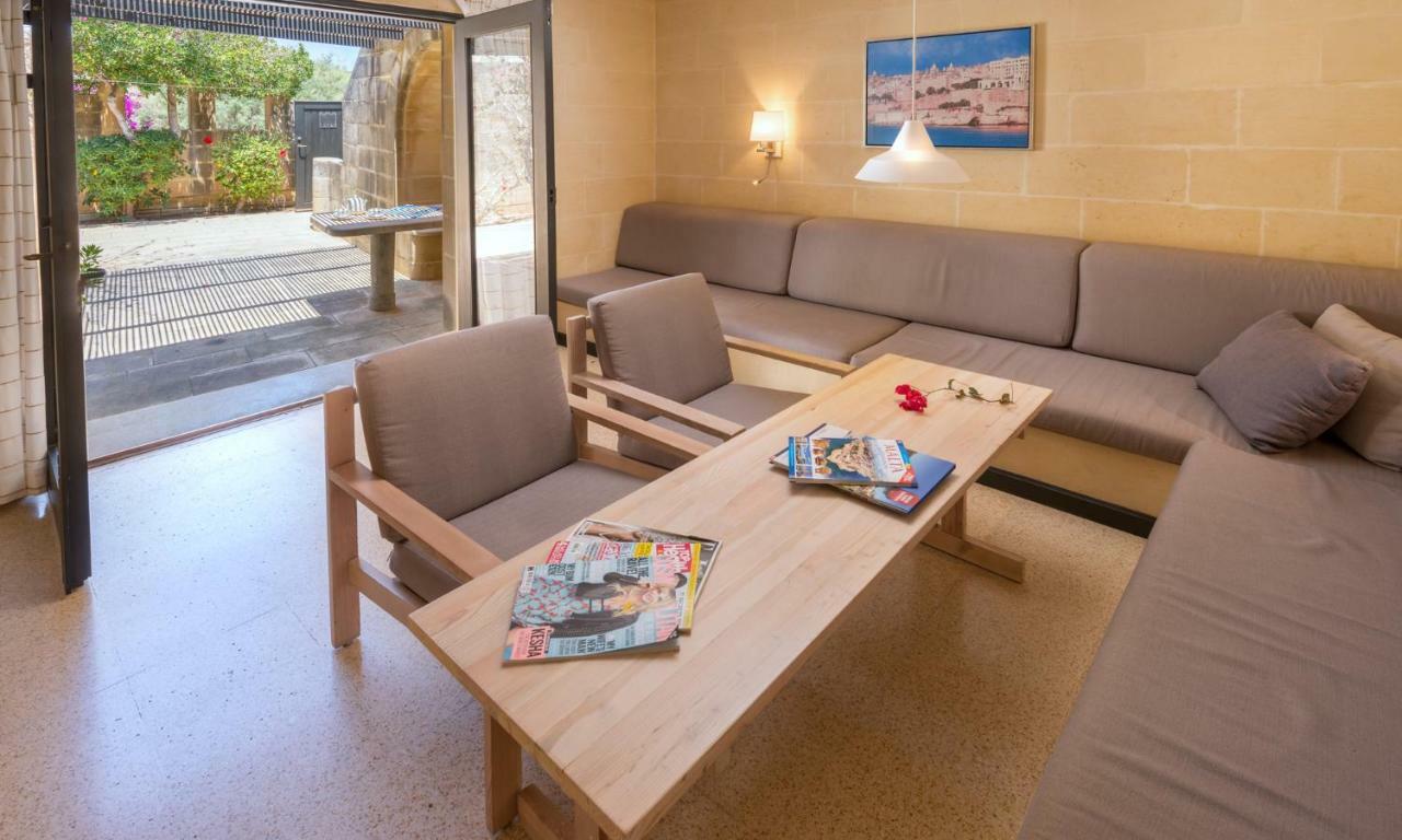 Mellieha Holiday Centre Luaran gambar